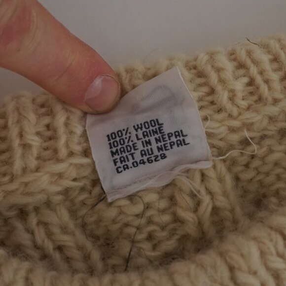 Vintage Yeti Cream Hand Knit Cable Knit Wool Crewneck Sweater XL - Picture 9 of 9